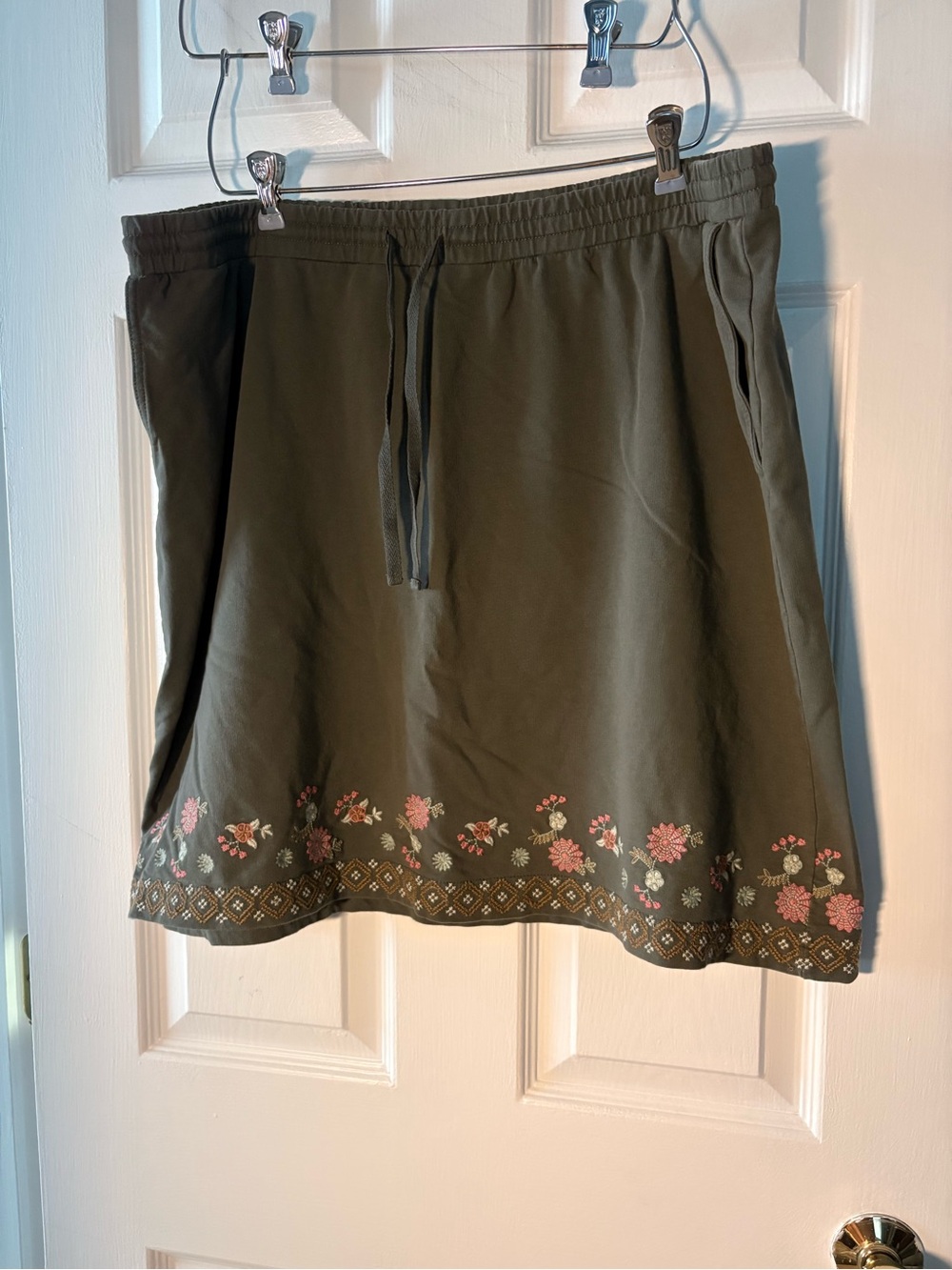 J. Jill Olive Green A-Line Skirt with Pink Floral Embroidery